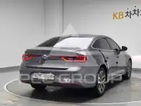 2016 Renault Sm6