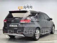 2016 KIA Carnival