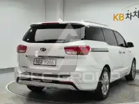 2016 KIA Carnival