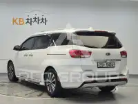 2016 KIA Carnival