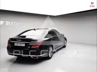 2016 Genesis EQ900
