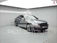2016 Genesis EQ900