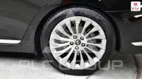 2016 Genesis EQ900
