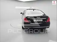 2016 Genesis EQ900