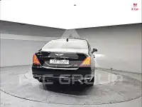 2016 Genesis EQ900