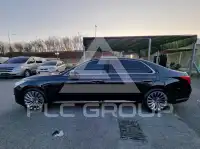 2016 Genesis EQ900
