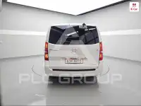 2016 Hyundai Starex