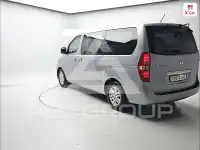 2016 Hyundai Starex