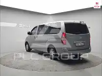 2016 Hyundai Starex