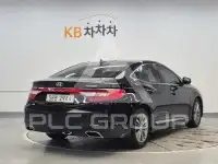 2016 Hyundai Grandeur