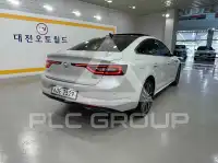 2017 Renault Sm6