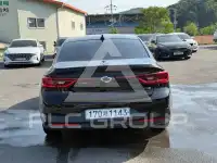 2017 Renault Sm6