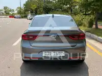2017 Renault Sm6
