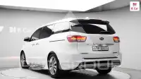 2017 KIA Carnival