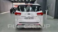 2017 KIA Carnival