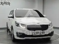 2017 KIA Carnival