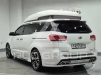 2017 KIA Carnival