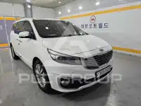 2017 KIA Carnival
