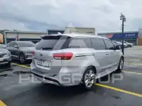 2017 KIA Carnival