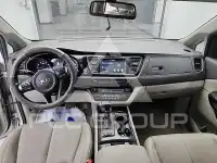 2017 KIA Carnival