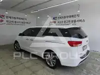 2017 KIA Carnival