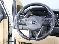 2017 KIA Carnival