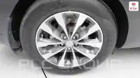 2017 KIA Carnival