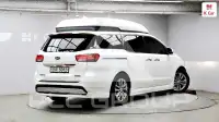 2017 KIA Carnival