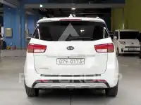 2017 KIA Carnival