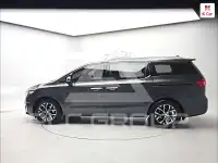2017 KIA Carnival