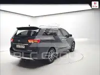 2017 KIA Carnival