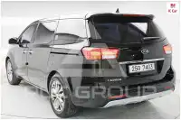 2017 KIA Carnival