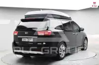 2017 KIA Carnival