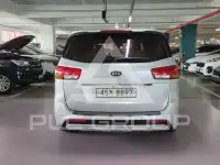 2017 KIA Carnival