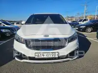 2017 KIA Carnival