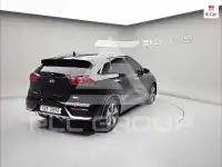 2017 KIA Niro