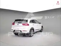 2017 KIA Niro