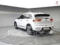 2017 KIA Niro