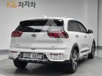 2017 KIA Niro