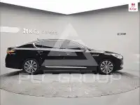 2017 KIA K9