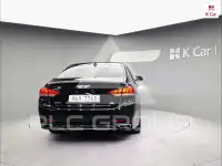 2017 Genesis G80