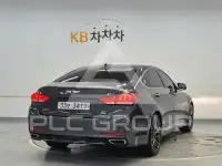2017 Genesis G80