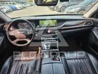 2017 Genesis EQ900
