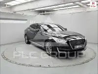2017 Genesis EQ900
