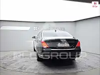 2017 Genesis EQ900