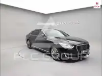 2017 Genesis EQ900
