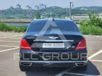 2017 Genesis EQ900