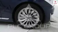 2017 Genesis EQ900