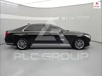 2017 Genesis EQ900
