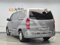 2017 Hyundai Starex
